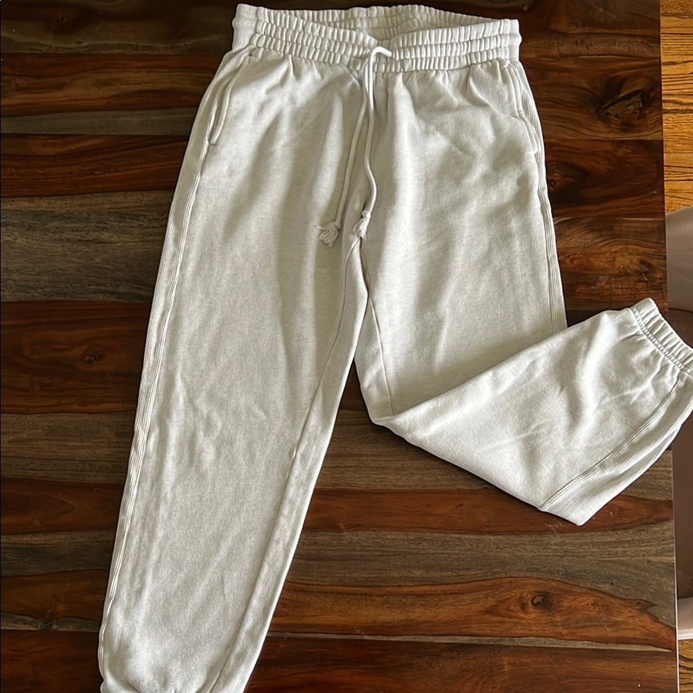 TNA Cozy AF boyfriend grey Jogger Sweatpants